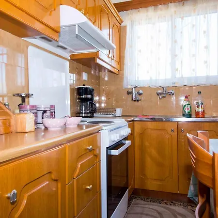 Apartment Laconian Collection Dorieon